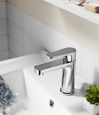 Krom Pirinç Tek Kolu Lavabo Bataryası 159mm Yüksek Sıcak Soğuk Su Mikseri