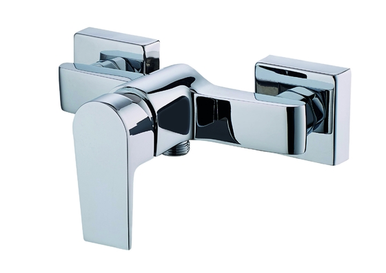 Damlamaya Dayanıklı Minimalist Banyo Duş Bataryası Musluk Duvara Montaj Krom Kaplama