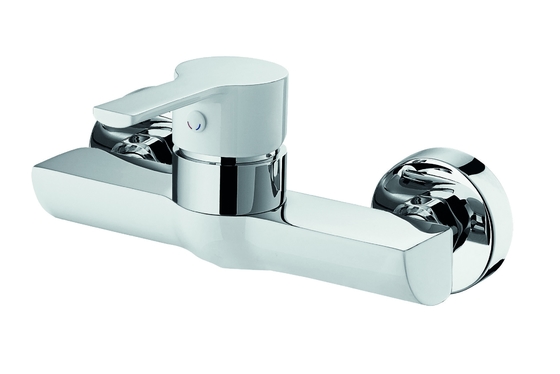 Duvara Monte Duş Bataryası Bataryası Banyo Pirinç ， tek Kolu krom ve beyaz